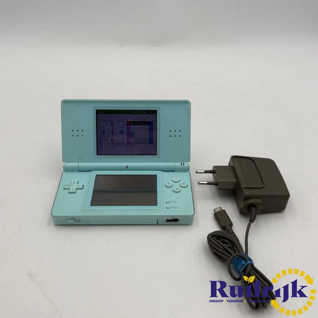 Nintendo DS Lite met oplader lichtblauw - Prima staat, Spelcomputers en Games, Games | Nintendo DS, Nintendo, Zo goed als nieuw