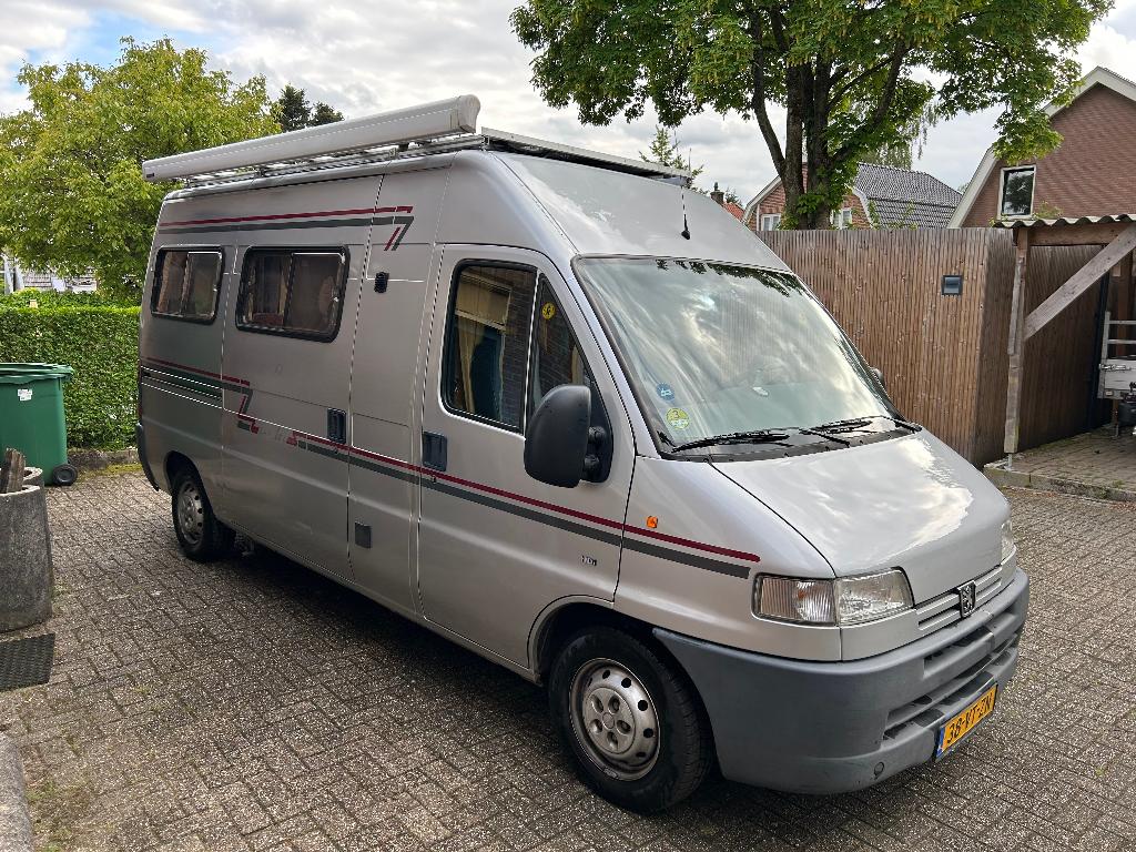 Buscamper Peugeot Boxer, Caravans en Kamperen, Campers, Overige merken, Buscamper of Camperbus, Tot en met 2, 7 tot 12 maanden geleden