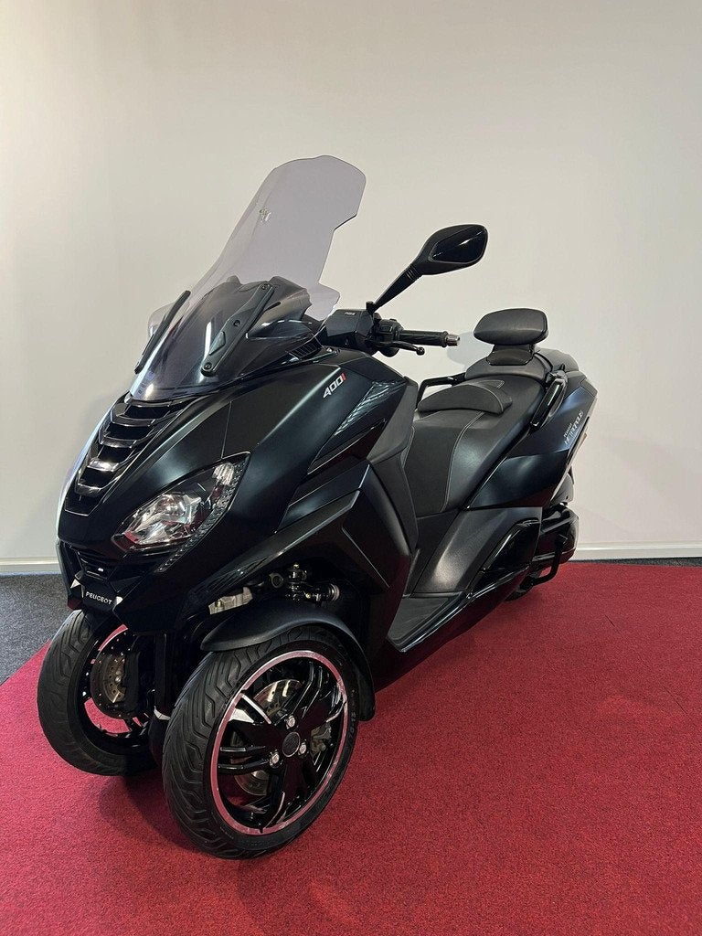Peugeot Metropolis 400 Allure ABS, Motoren, Scooter, Bedrijf, 399 cc, Traction Control