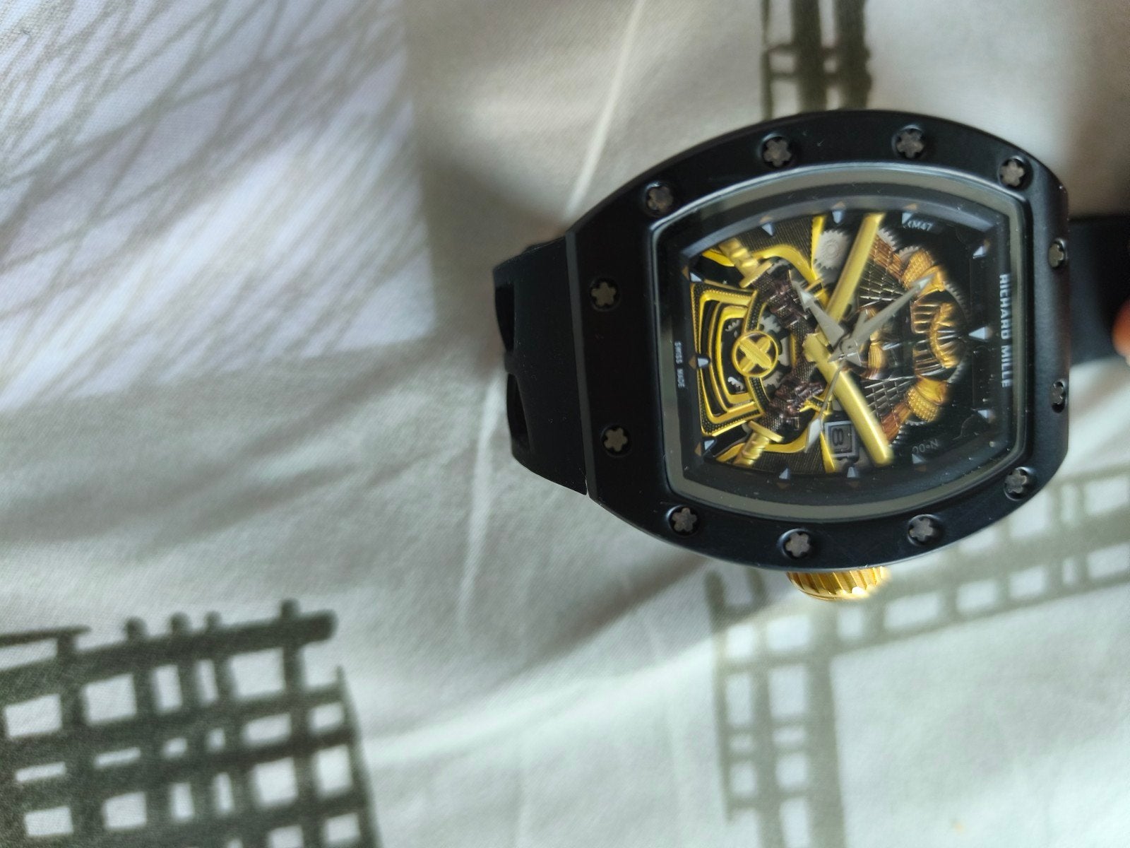 Richard Mille stijl horloge - Zwart met gouden accenten, Overige merken, Kunststof, Gebruikt, Polshorloge