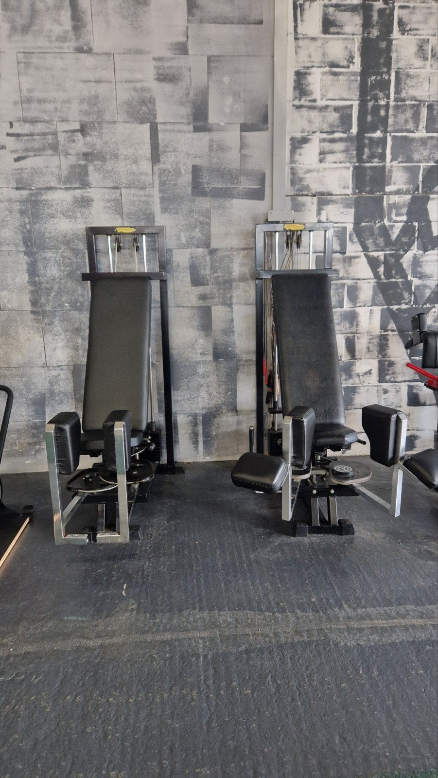 Technogym Adductor & Abductor Set | Professionele Fitness, Sport en Fitness, Fitnessapparatuur, Ophalen, Zo goed als nieuw, Krachtstation