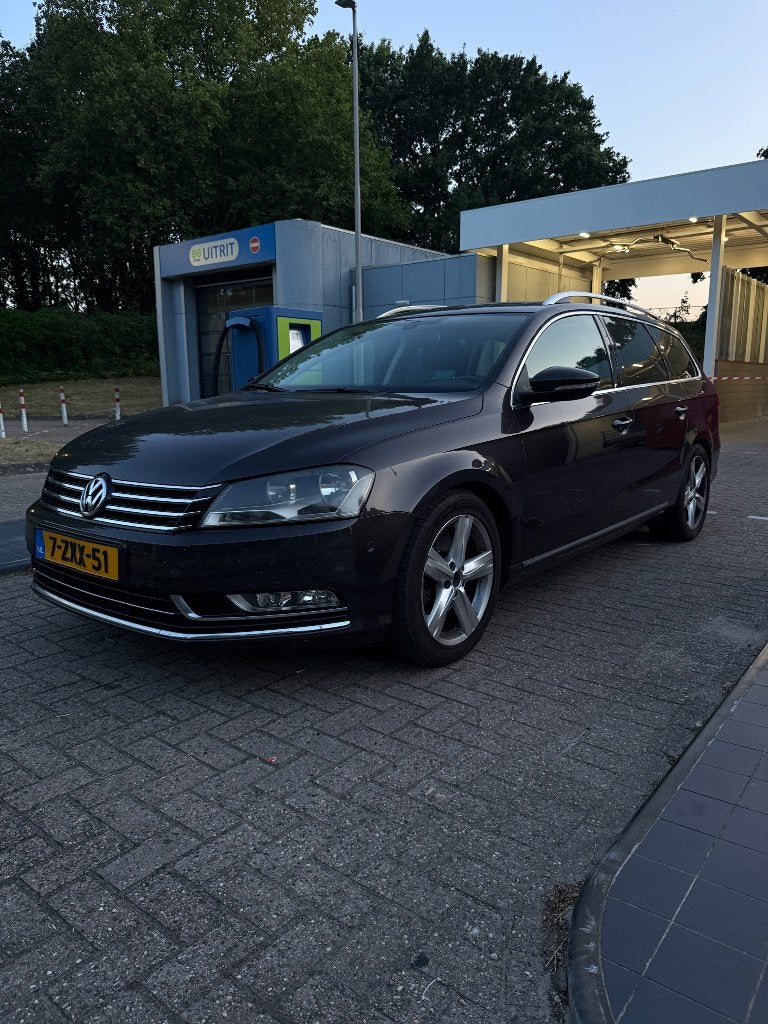 Volkswagen Passat 1.4 TSI 90KW Variant DSG 2011 Bruin, Auto's, Euro 5, Bruin, 122 pk, Leder