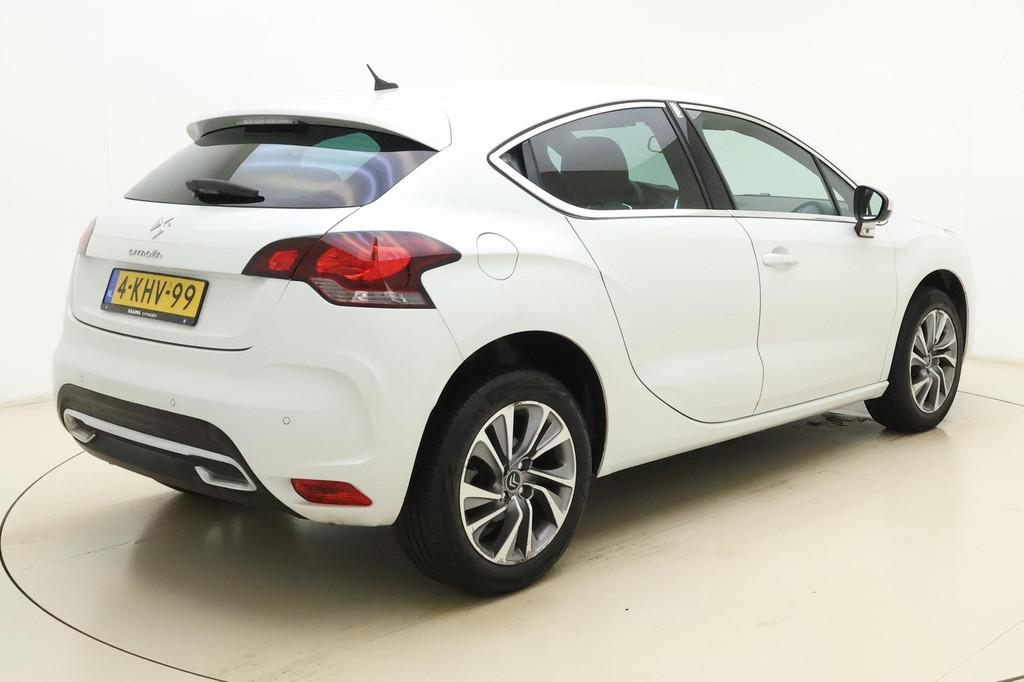 Citroen DS4 1.6 VTi So Chic | Navigatie | Massagestoelen | C, Euro 5, Gebruikt, 4 cilinders, Leder en Stof