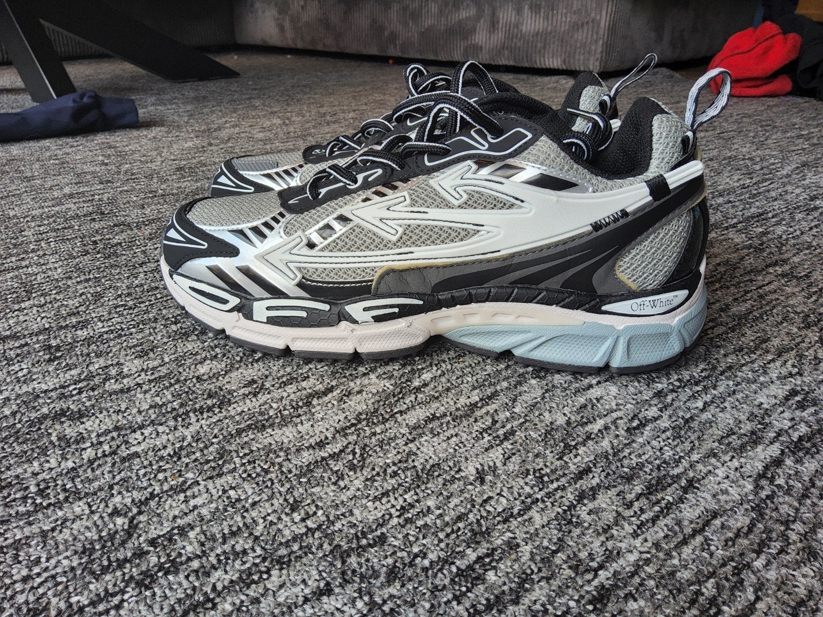 Mooie Off-White schoenen – maat 45, Ophalen, Off-White, Overige kleuren, Nieuw
