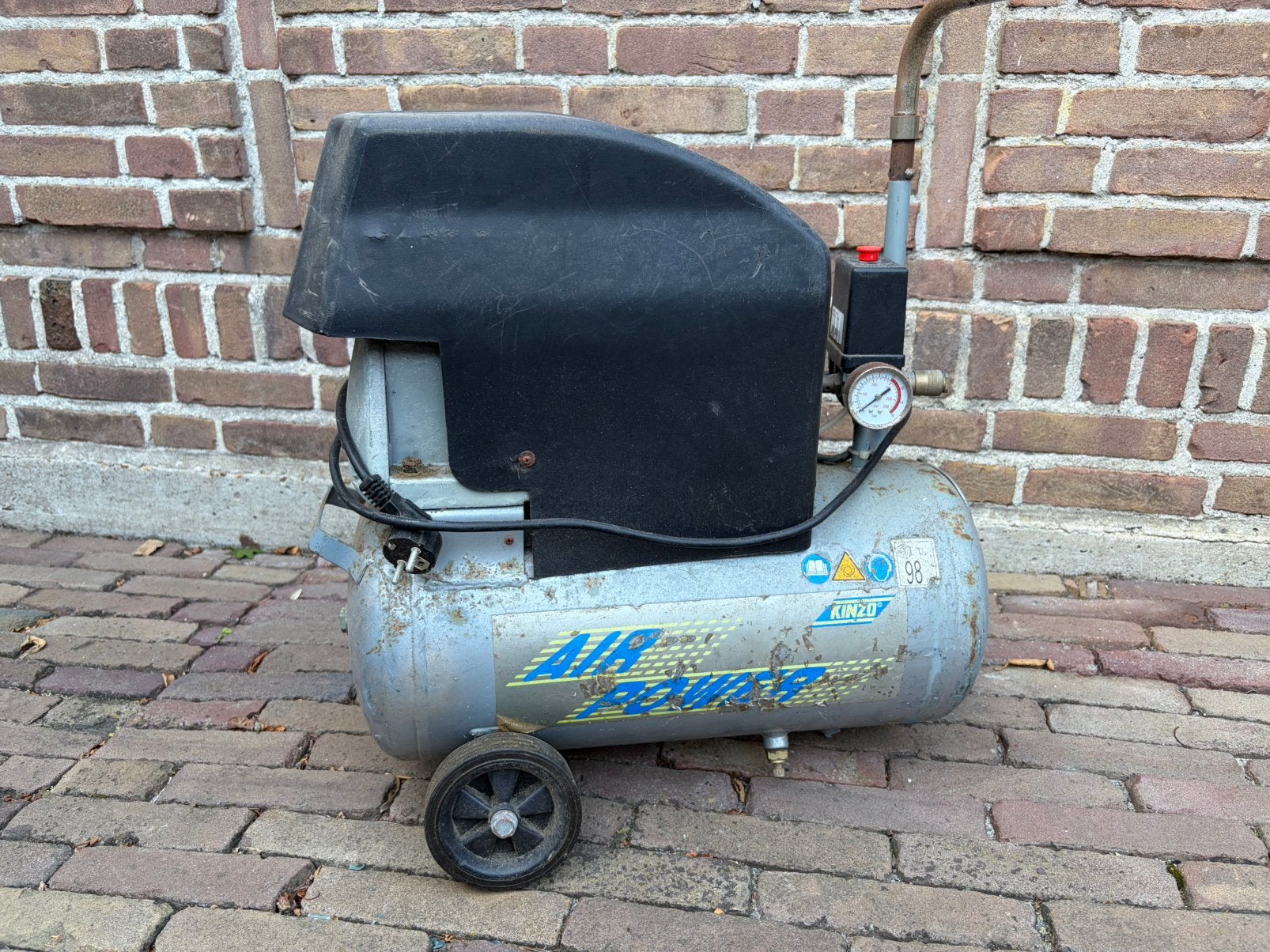 Compressor, Ophalen, Gebruikt, 6 tot 10 bar, Minder dan 200 liter/min