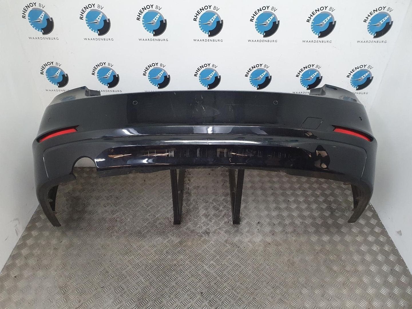 BMW 3 SERIES F30 320I  BUMPER ACHTER 2012, Auto-onderdelen, Carrosserie en Plaatwerk, Bumper, Achter, Gebruikt, ARN erkend, Stiba lid