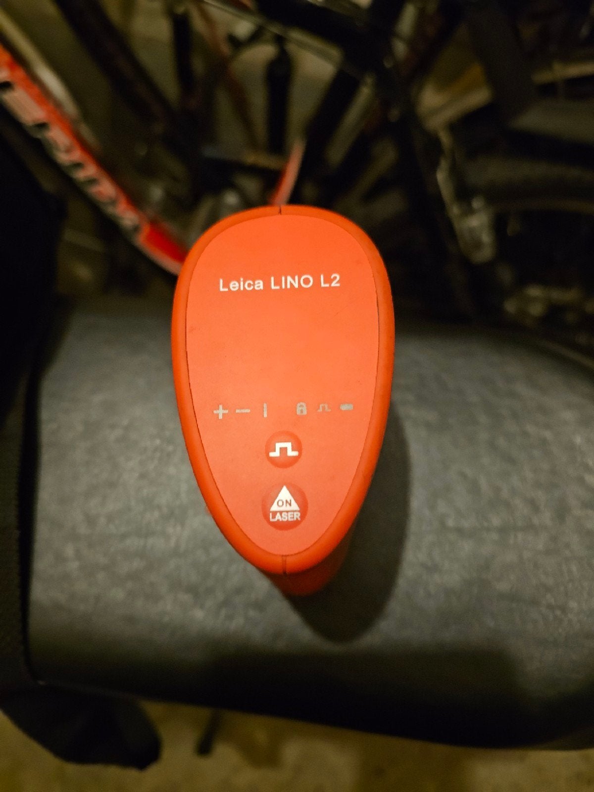 Leica LINO L2 Kruislijnlaser met Statief en Tas, Ophalen of Verzenden, Gebruikt, Licht