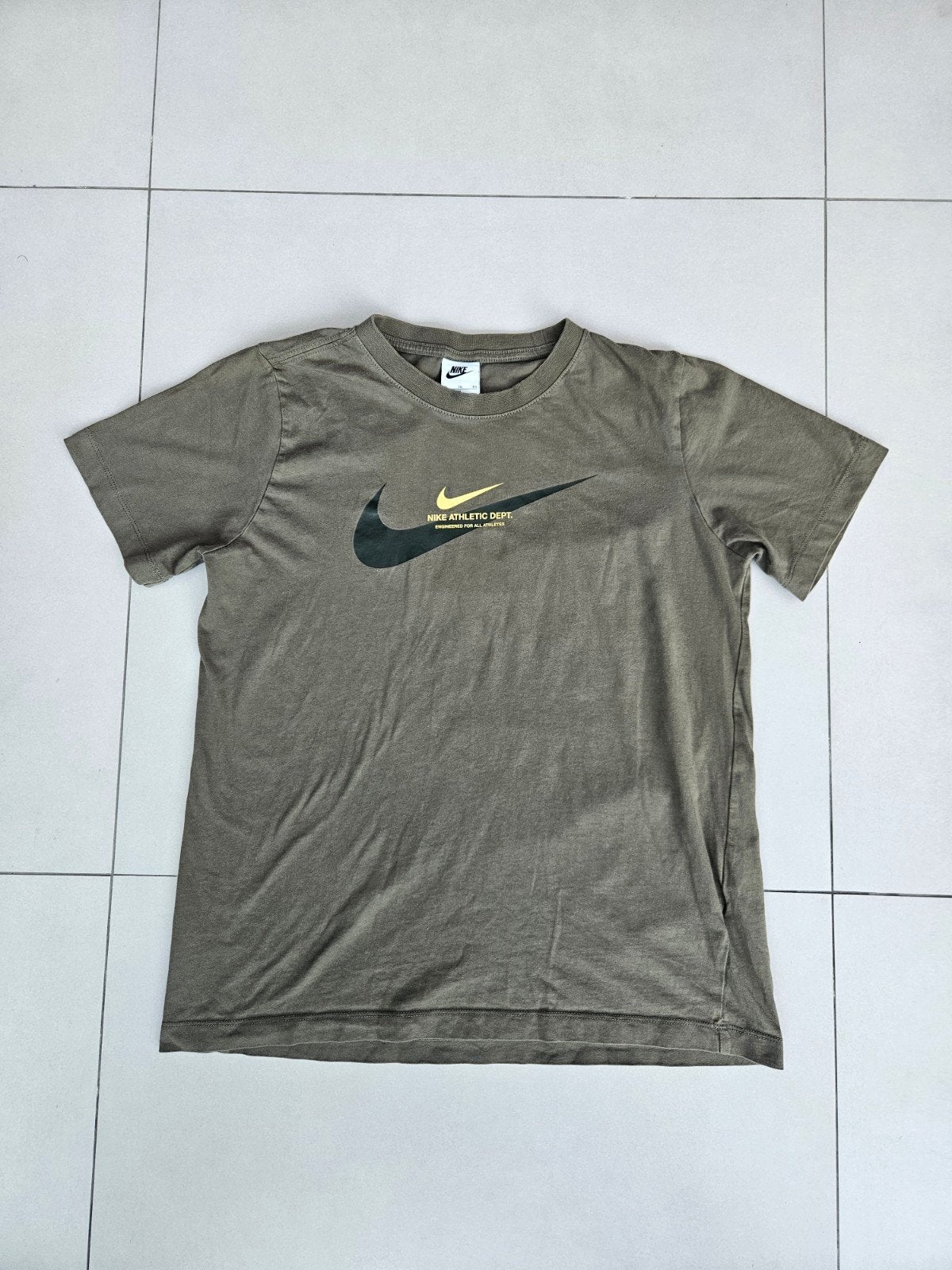 Nike T-Shirt Groen Athletic Dept Maat XL, Verzenden, Nike, Groen, Maat 56/58 (XL)