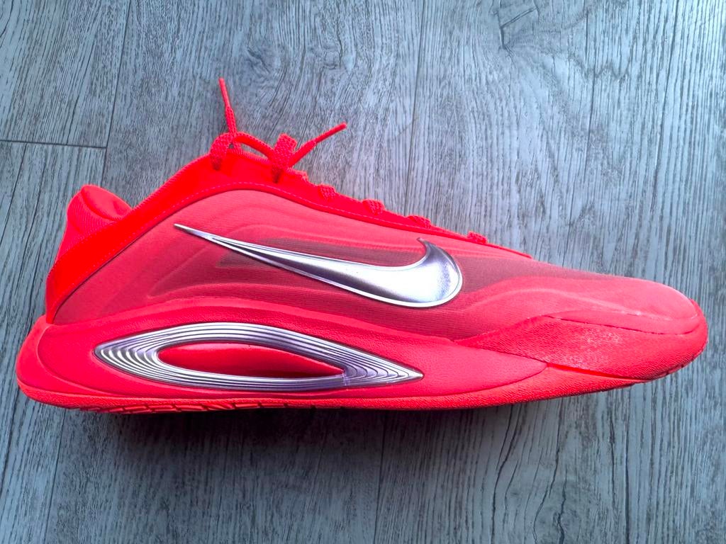 Nike Zoom Freak 4 - Felrood met Zilveren Details, Maat XS of kleiner, Schoenen, Nieuw, Ophalen of Verzenden