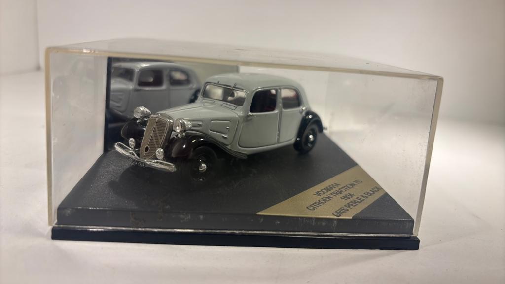 Citroen traction 7s 1934 vitesse 1.43, Hobby en Vrije tijd, Modelauto's | 1:43, Overige merken, Auto, Ophalen of Verzenden, A