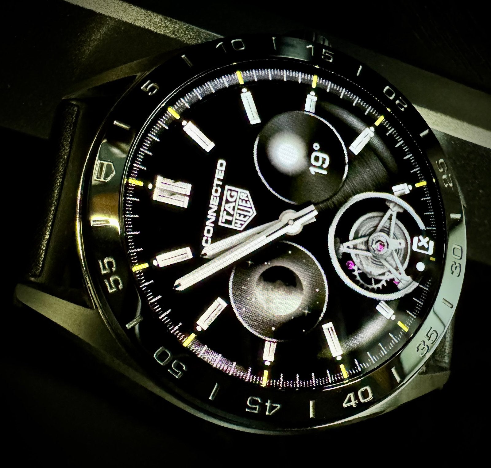 Tag Heuer Connected E4 45mm incl. pakket accessoires, Ophalen, Zo goed als nieuw, TAG Heuer, Waterdicht