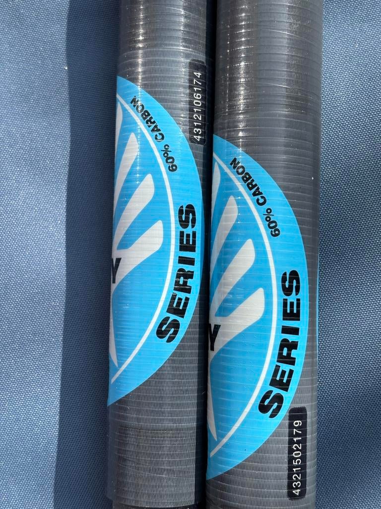Ezzy RDM mast 60% carbon - Uitstekende staat, Watersport en Boten, Windsurfen, Ophalen, Zo goed als nieuw, Mast
