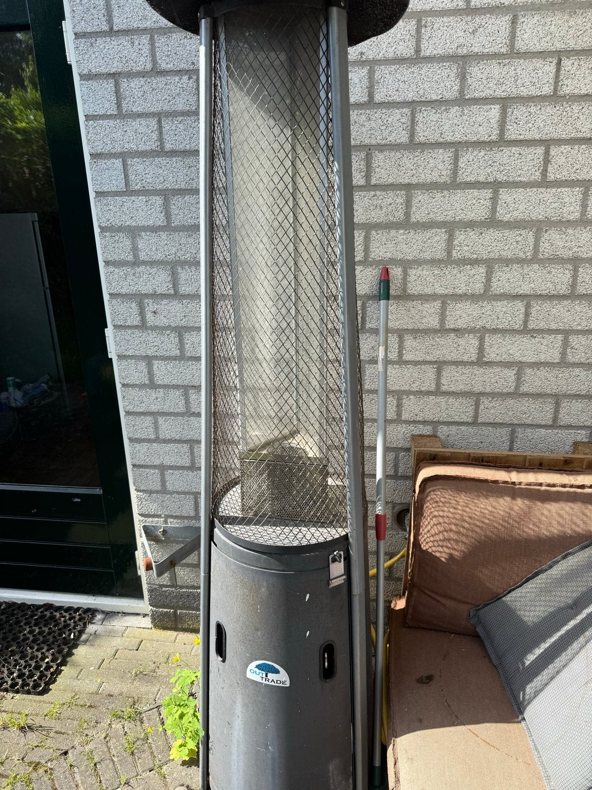 Terrasverwarmer op gas - Outtrade, Ophalen, Gebruikt, Gas, Vloer