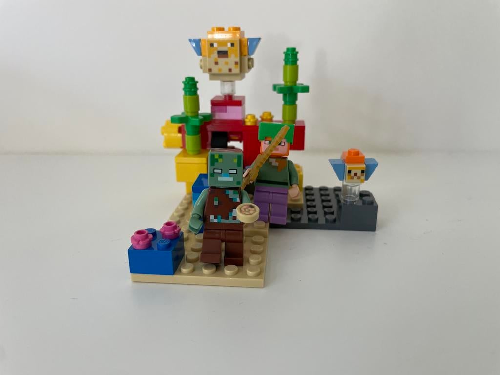 Lego Minecraft Het koraalrif 21164, Ophalen of Verzenden, Zo goed als nieuw