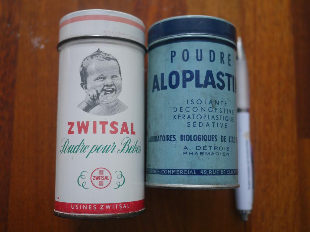 zwitsal volle blikjes + poudre aloplastine, Ophalen of Verzenden, Zo goed als nieuw, Gebruiksvoorwerp