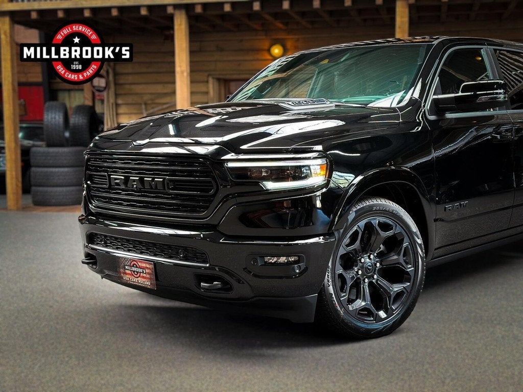 Dodge Ram 1500 5.7 V8 Limited Night E-Torque BPM VRIJ, Rambo, Auto's, Dodge, Automaat, 8 cilinders, 5654 cc, 402 pk