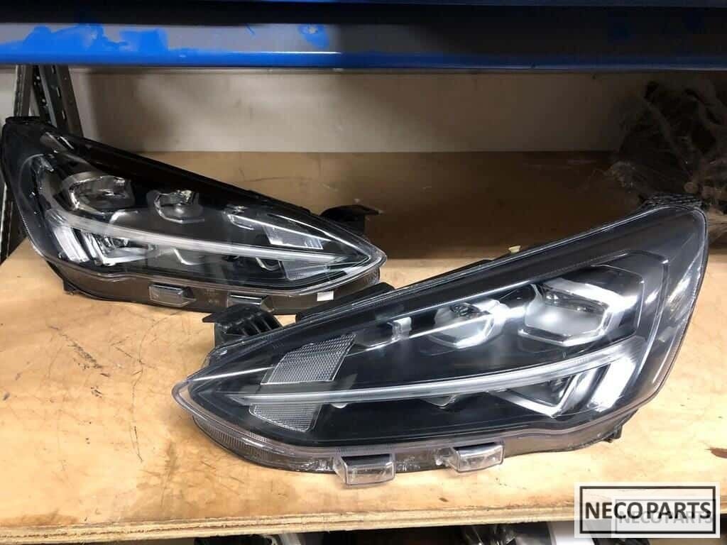 Ford focus mk4 led vol led koplamp geen xenon origineel, Gebruikt, -, -, Ophalen of Verzenden