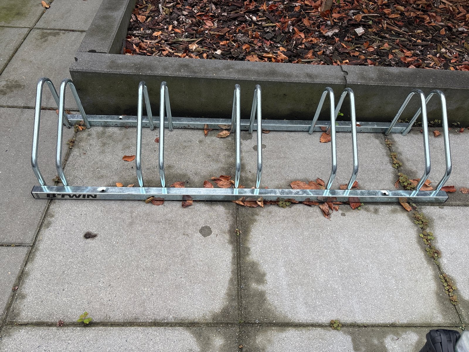 Btwin fietsenrek voor 5 fietsen, Fietsen en Brommers, Ophalen, Zo goed als nieuw