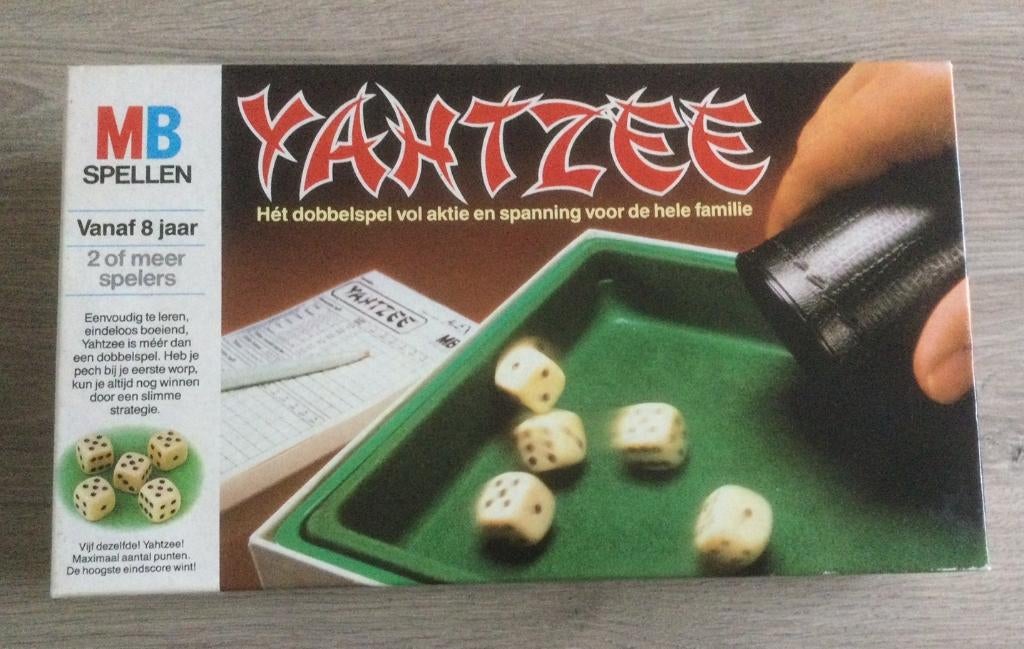 Yahtzee Spel, Hobby en Vrije tijd, Gezelschapsspellen | Bordspellen, Gebruikt, Een of twee spelers, Drie of vier spelers, Vijf spelers of meer