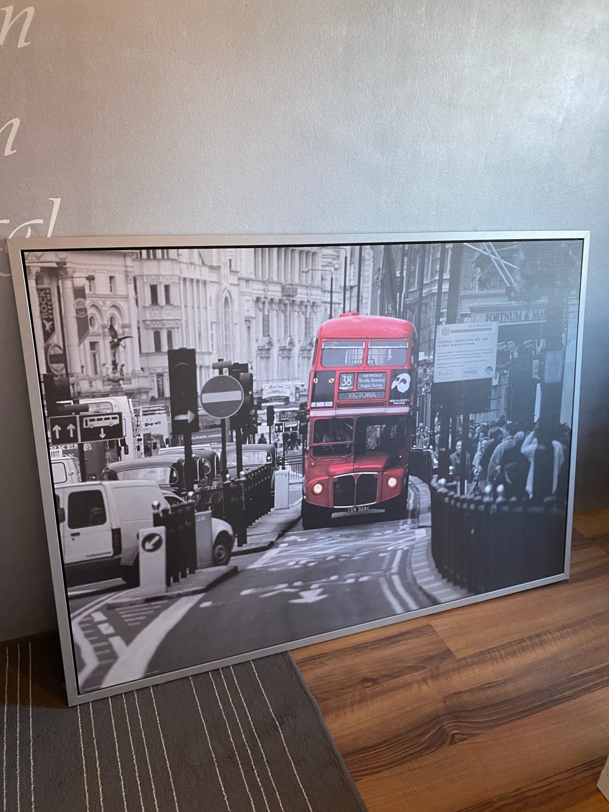 IKEA VILSHULT London bus schilderij 140x100 cm, Huis en Inrichting, Ophalen, Gebruikt, 125 cm of meer, Schilderij