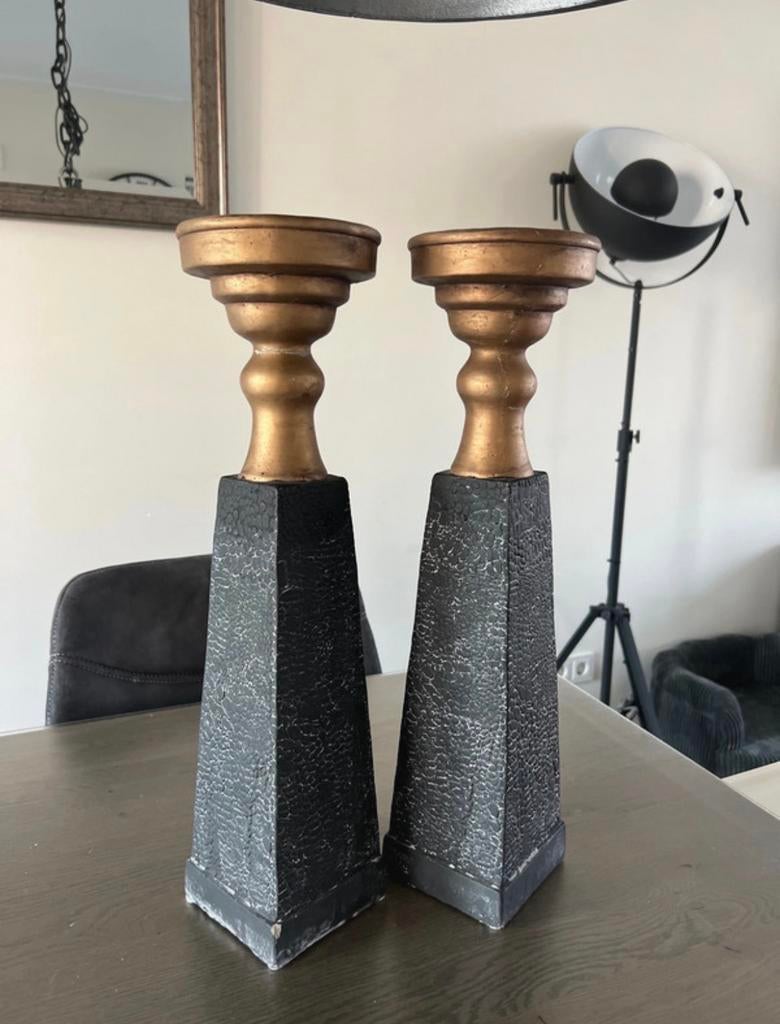 Set van 2 decoratieve kandelaars brons en antraciet, Huis en Inrichting, Overige materialen, 50 tot 75 cm, Zwart, Ophalen of Verzenden