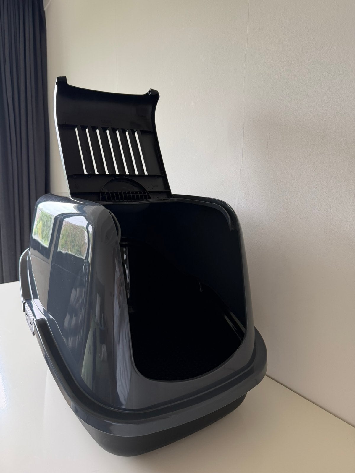 PeeWee Cat Litter Box with Removable Cover, Ophalen, Gebruikt