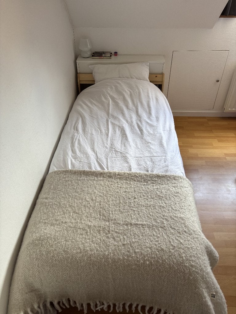 bed, Huis en Inrichting, Slaapkamer | Bedden, Ophalen, 90 cm, Eenpersoons, Beige