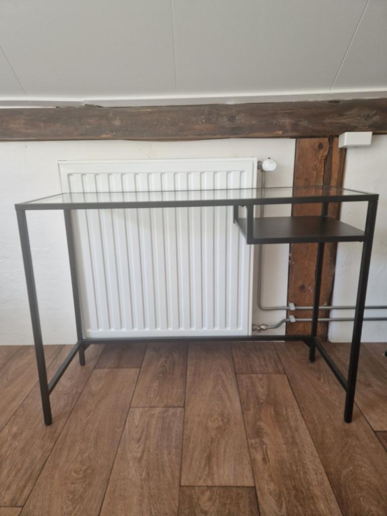 Ikea Vittsjö bureau / sidetabel / laptoptafel, Ophalen, 36 cm, Zo goed als nieuw, Computerbureau