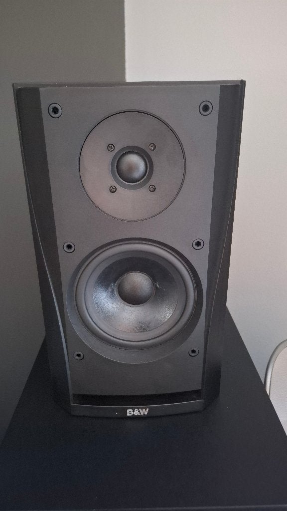 B&W DM 302 DM302 Boekenplankspeaker of Surroundspeaker Set 2, Audio, Tv en Foto, Luidsprekers, Ophalen of Verzenden, 60 tot 120 watt