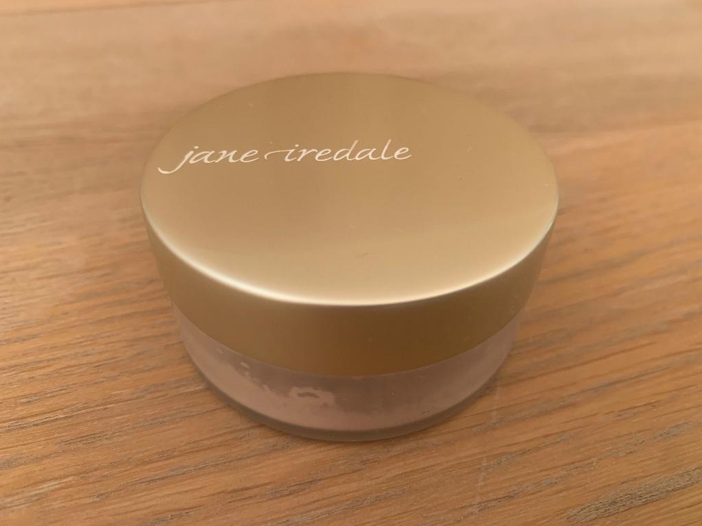 Jane Irendale, Amazing Base - Light Beige, Gehele gezicht, Beige, Ophalen of Verzenden, Zo goed als nieuw