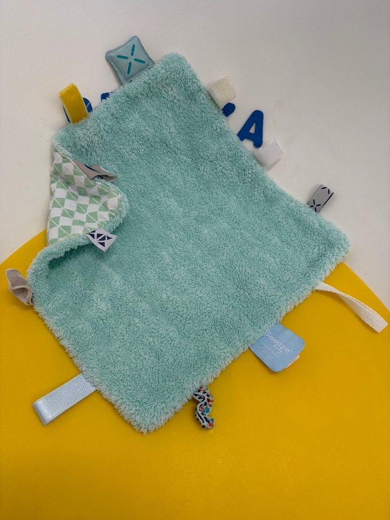 K3092 snoozebaby snooze baby doekje groen, Ophalen of Verzenden, Zo goed als nieuw, Overige typen