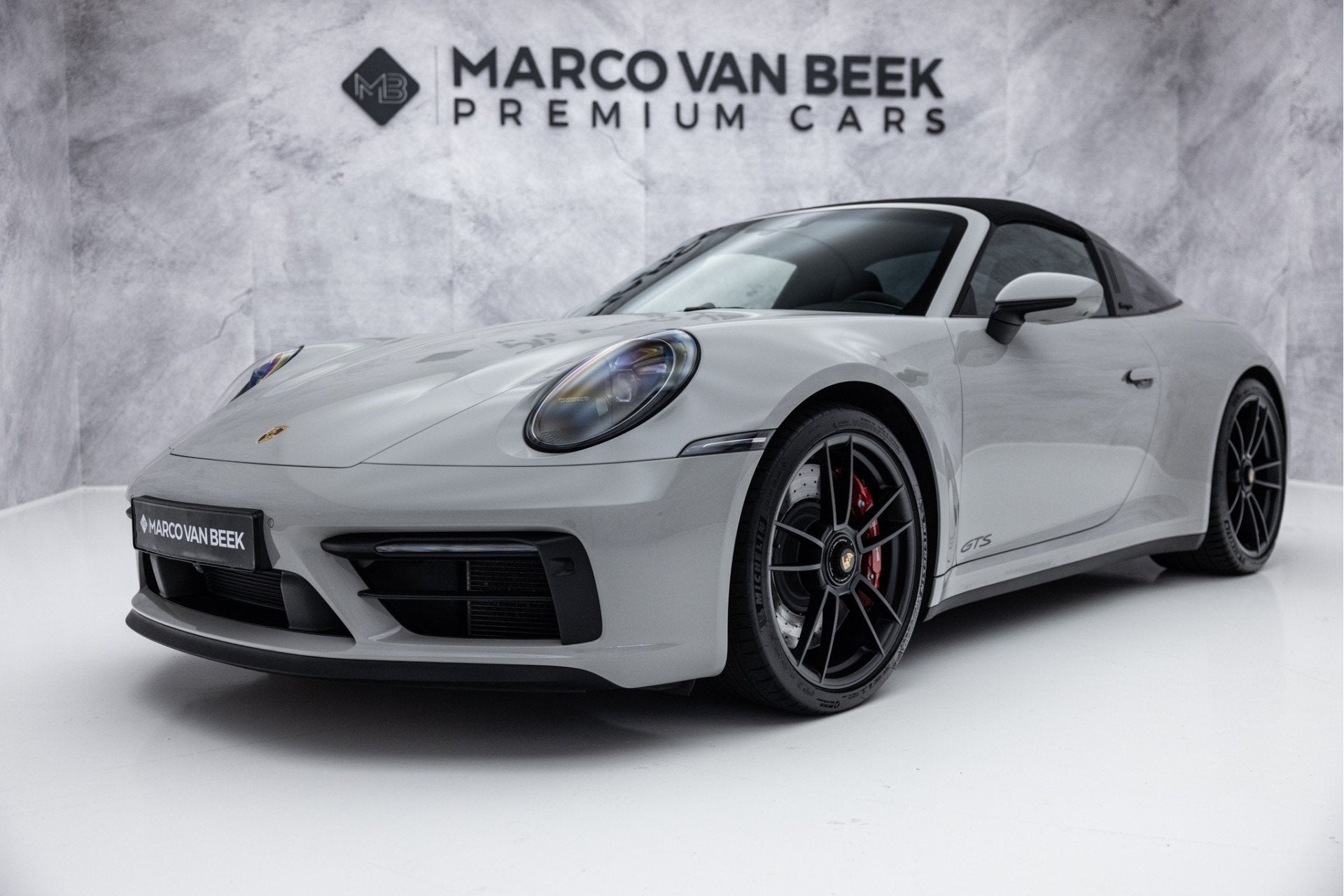 Porsche 911 992 Targa 3.0 4 GTS | Verkocht | Bose | Carbon |, Gebruikt, 4 stoelen, Vierwielaandrijving, 480 pk