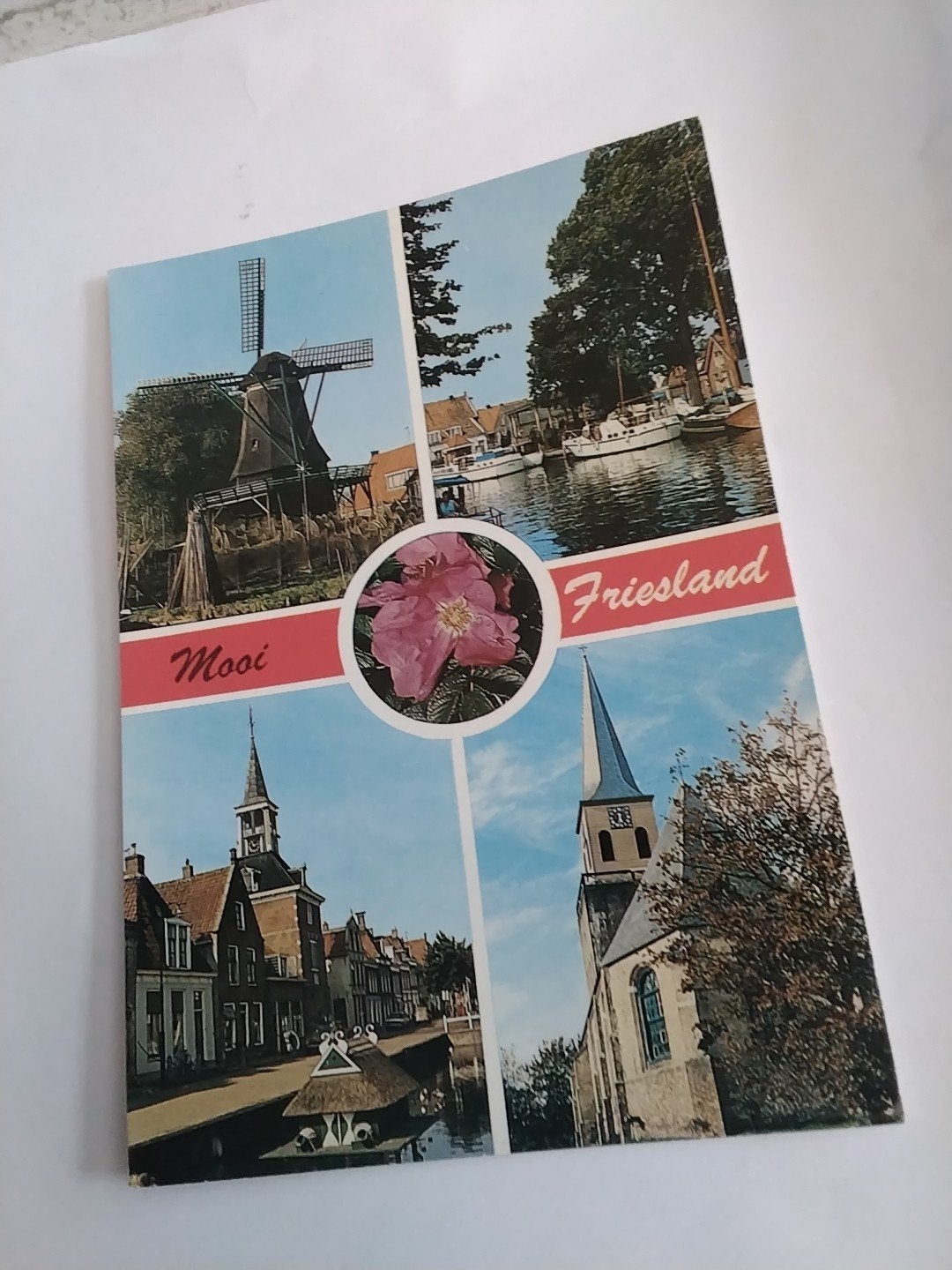 Mooie ansichtkaart Friesland met molen en gracht, Ophalen of Verzenden, 1960 tot 1980, Gelopen, Friesland