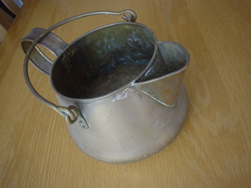 Koperen schenkpan., Verzenden