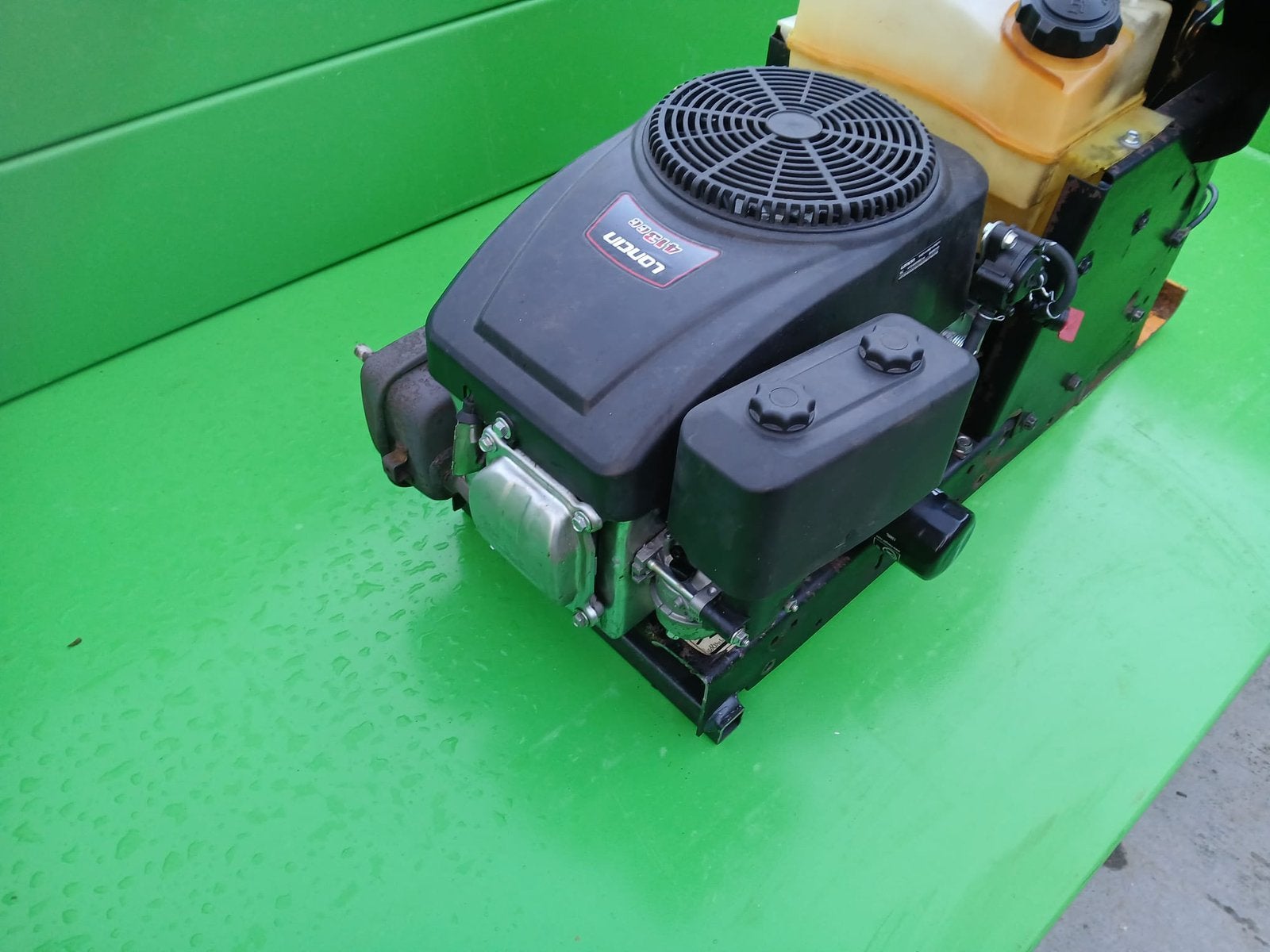 Loncin 13 pk benzine motor ( zelfde montage als B&S, Ophalen, Gebruikt