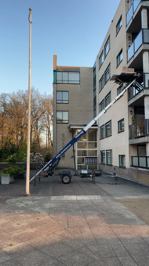 Verhuislift / ladderlift, Huis en Inrichting, Overige Huis en Inrichting, Zo goed als nieuw, Ophalen of Verzenden