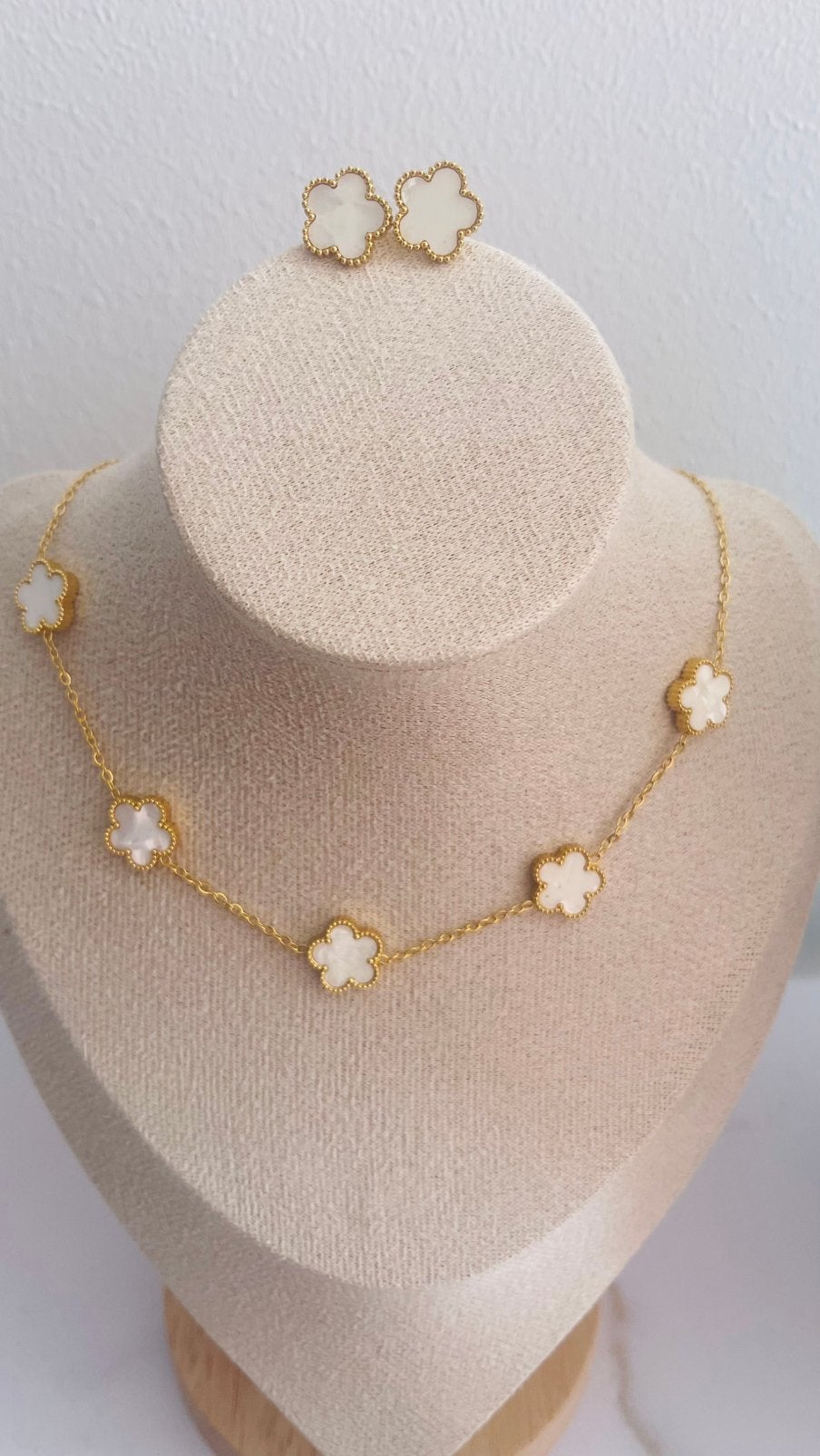 Set clover white stainless steel gold, Ophalen of Verzenden, Nieuw, Wit, Overige materialen