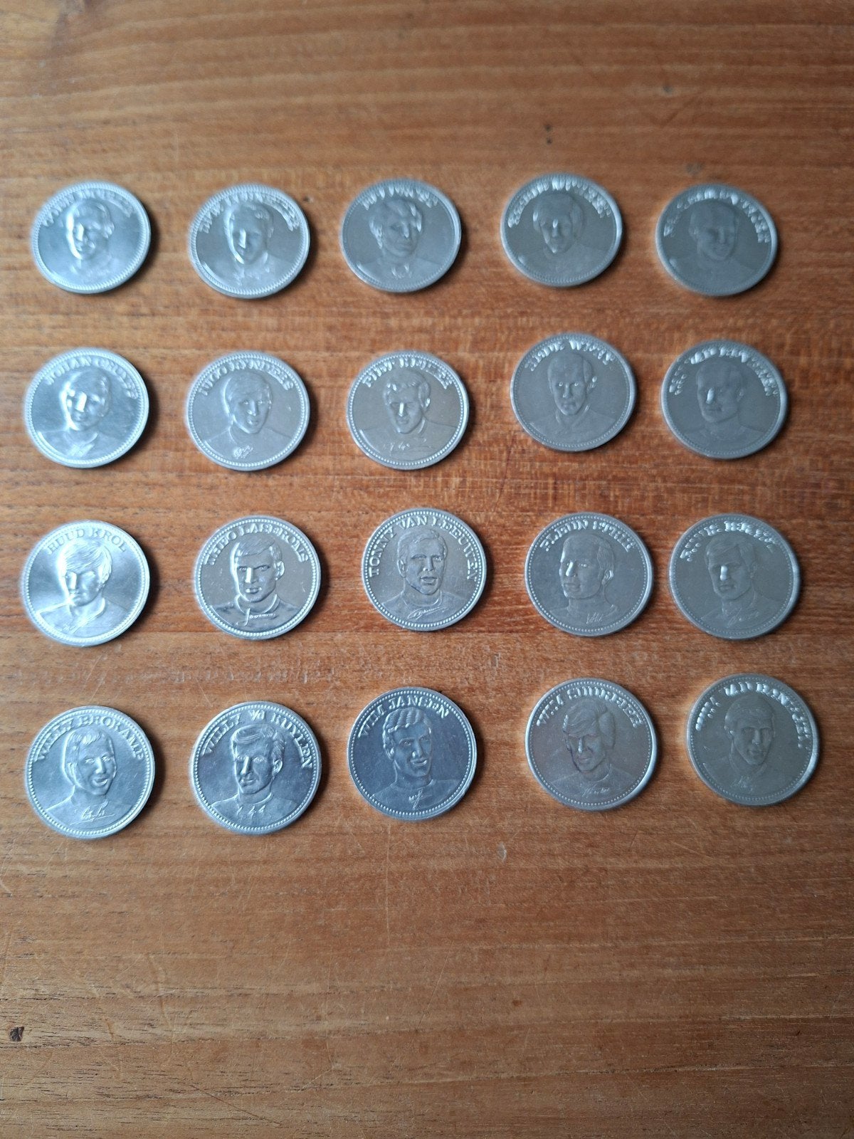 Complete Shell Voetbaltop 20 muntenset 1970, Ophalen of Verzenden, Koningin Juliana, Setje