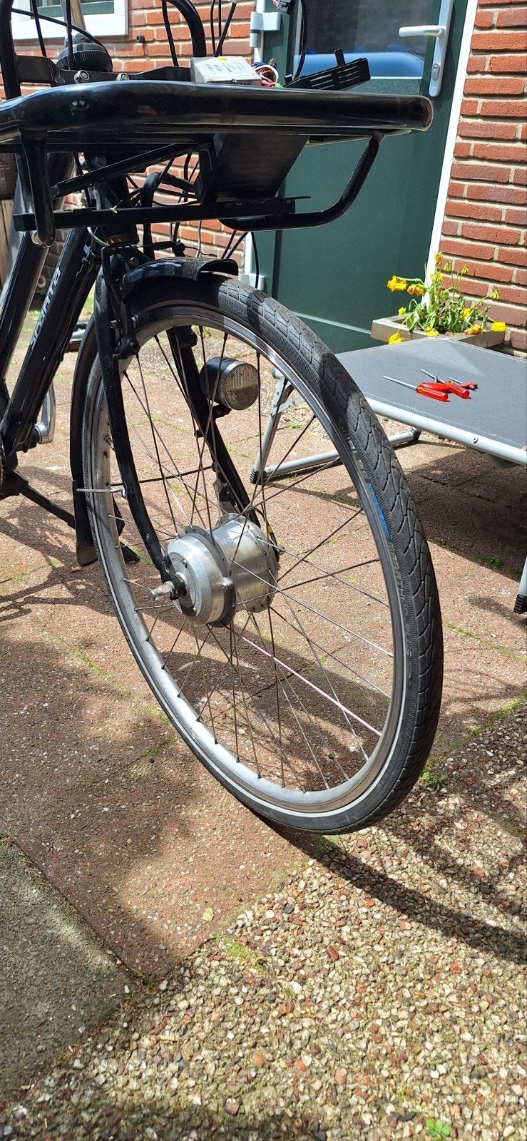 Voorwielmotor gaint twist of sparta en Batavus 26 en 24 volt, Ophalen