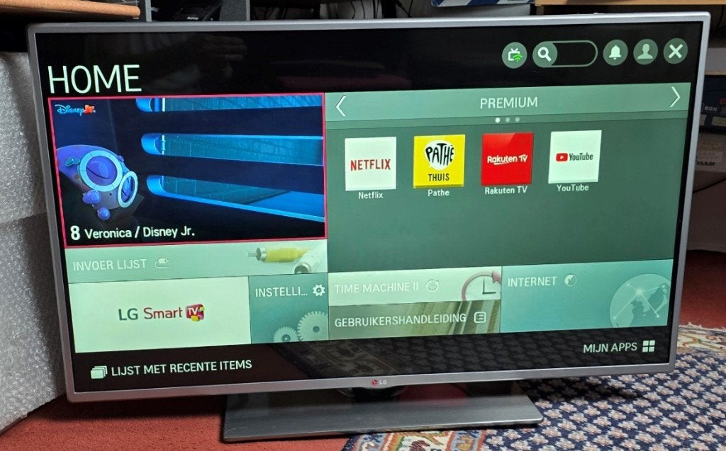 LG 42 inch 107cm Smart TV met Wi-Fi HDMI USB, Ophalen, Zo goed als nieuw