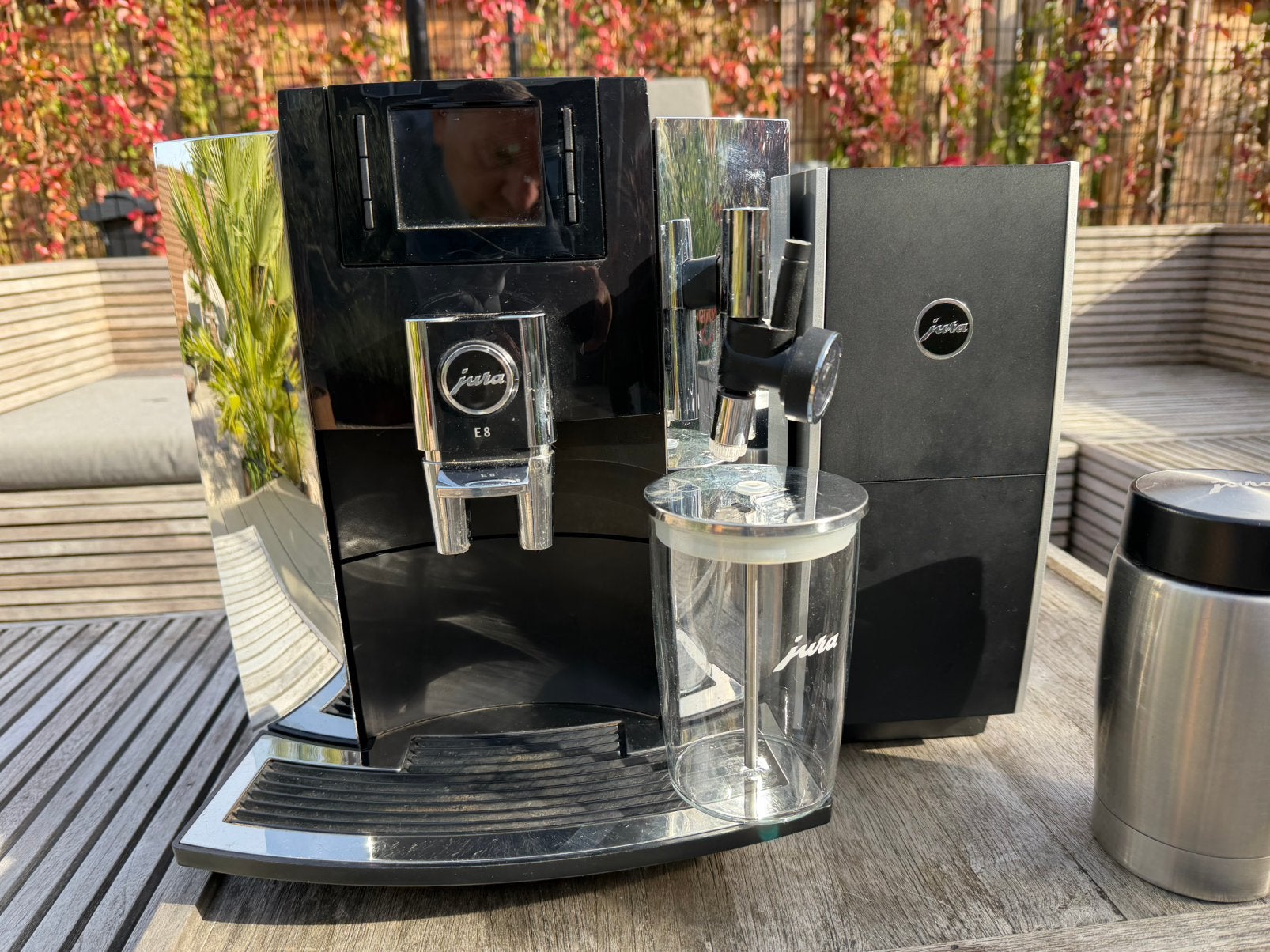 Heerlijke koffie met Jura E8 plus Jura kopjeswarmer, Ophalen, 10 kopjes of meer, Koffiemachine, Koffiebonen
