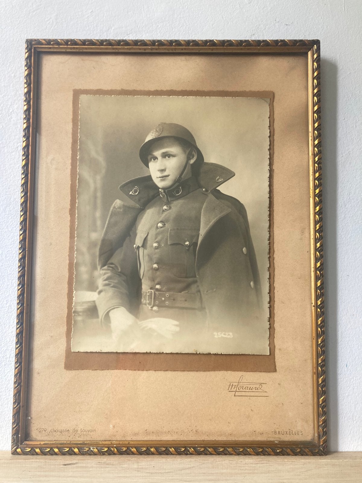 Vintage foto van Belgische soldaat, oude fotolijst, Ophalen