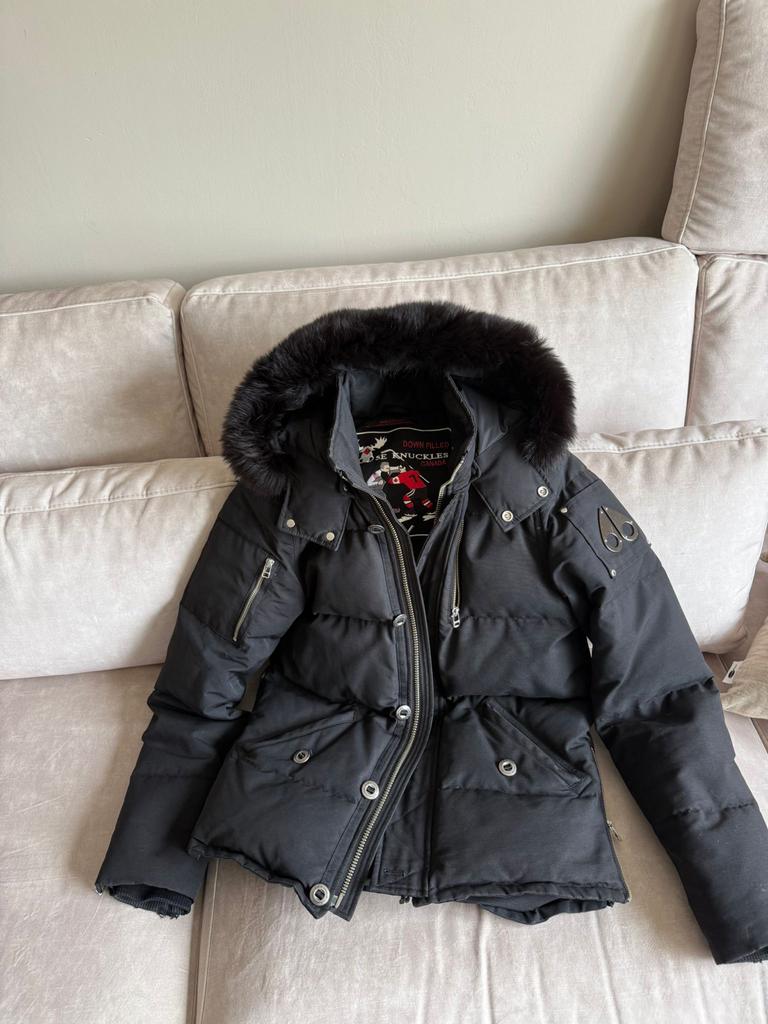Originele Moose Knuckles winterjas maat S, Kleding | Dames, Jassen | Winter, Ophalen of Verzenden, Gedragen, Maat 36 (S), Zwart