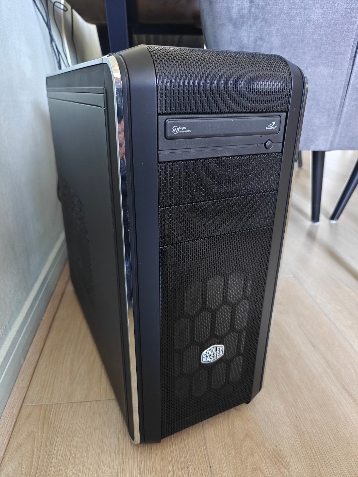 Complete Gaming PC + inclusief AOC gamingmonitor, Ophalen of Verzenden