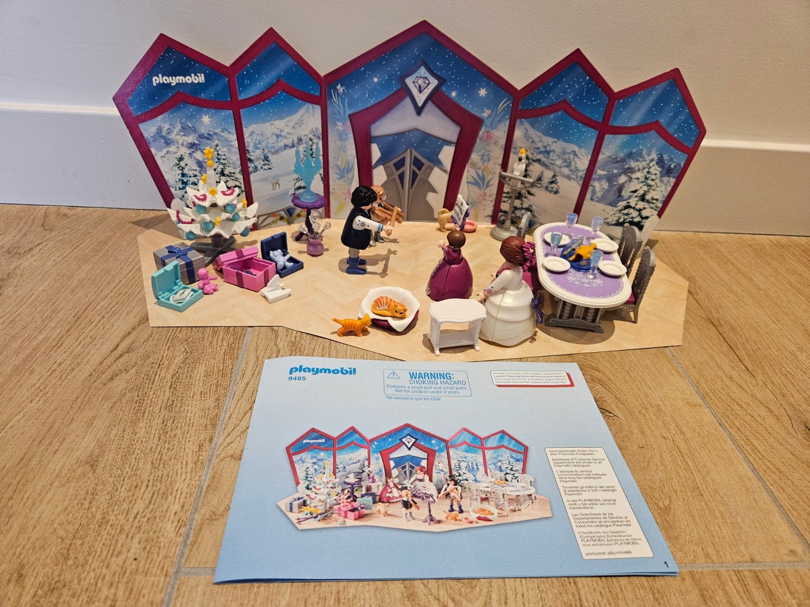 adventkalender Playmobil Winterbal - Betoverende Winterscène, Complete set, Overige typen, Ophalen of Verzenden, Zo goed als nieuw