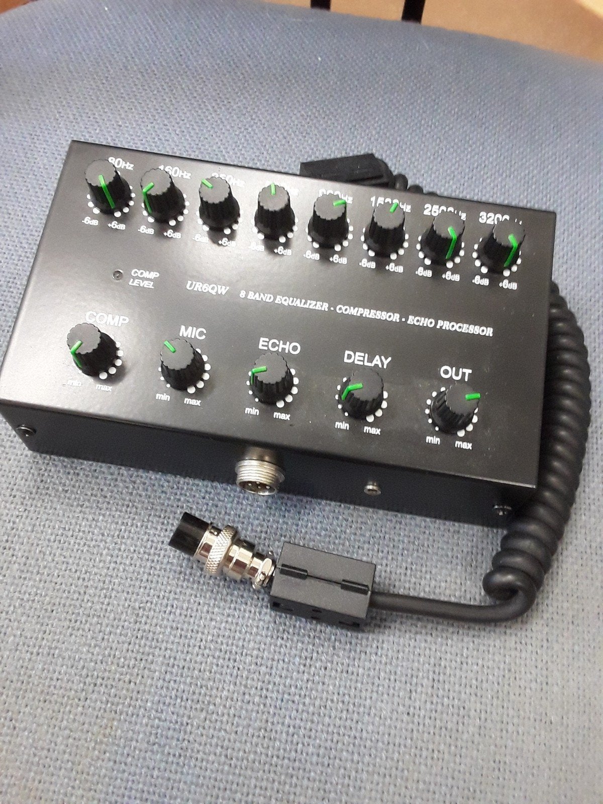 Equalizer UR6QW ., Telecommunicatie, Ophalen of Verzenden