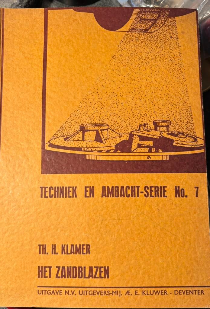 Techniek en ambacht serie het zandblazen, Ophalen of Verzenden, Zo goed als nieuw, Metaaltechniek