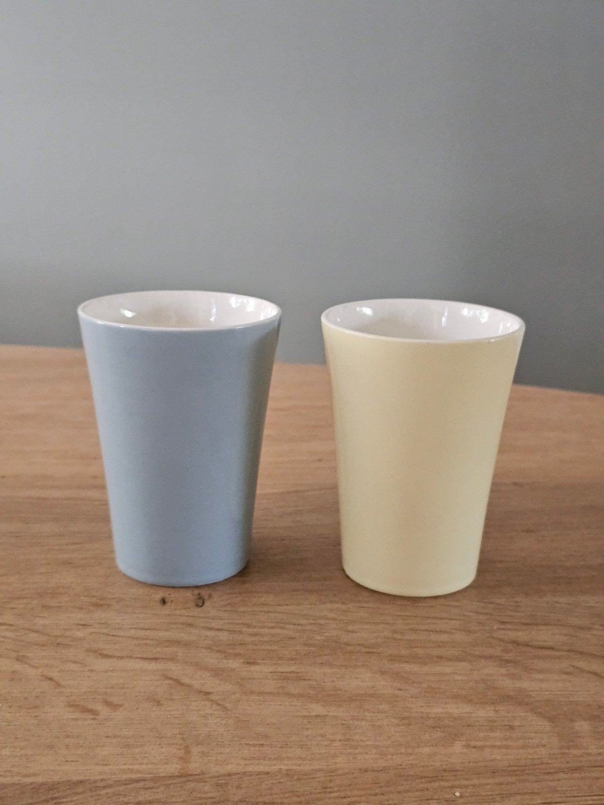 Zeldzame Vintage Petrus Regout Pastel Bekers 10,5 cm, Ophalen of Verzenden