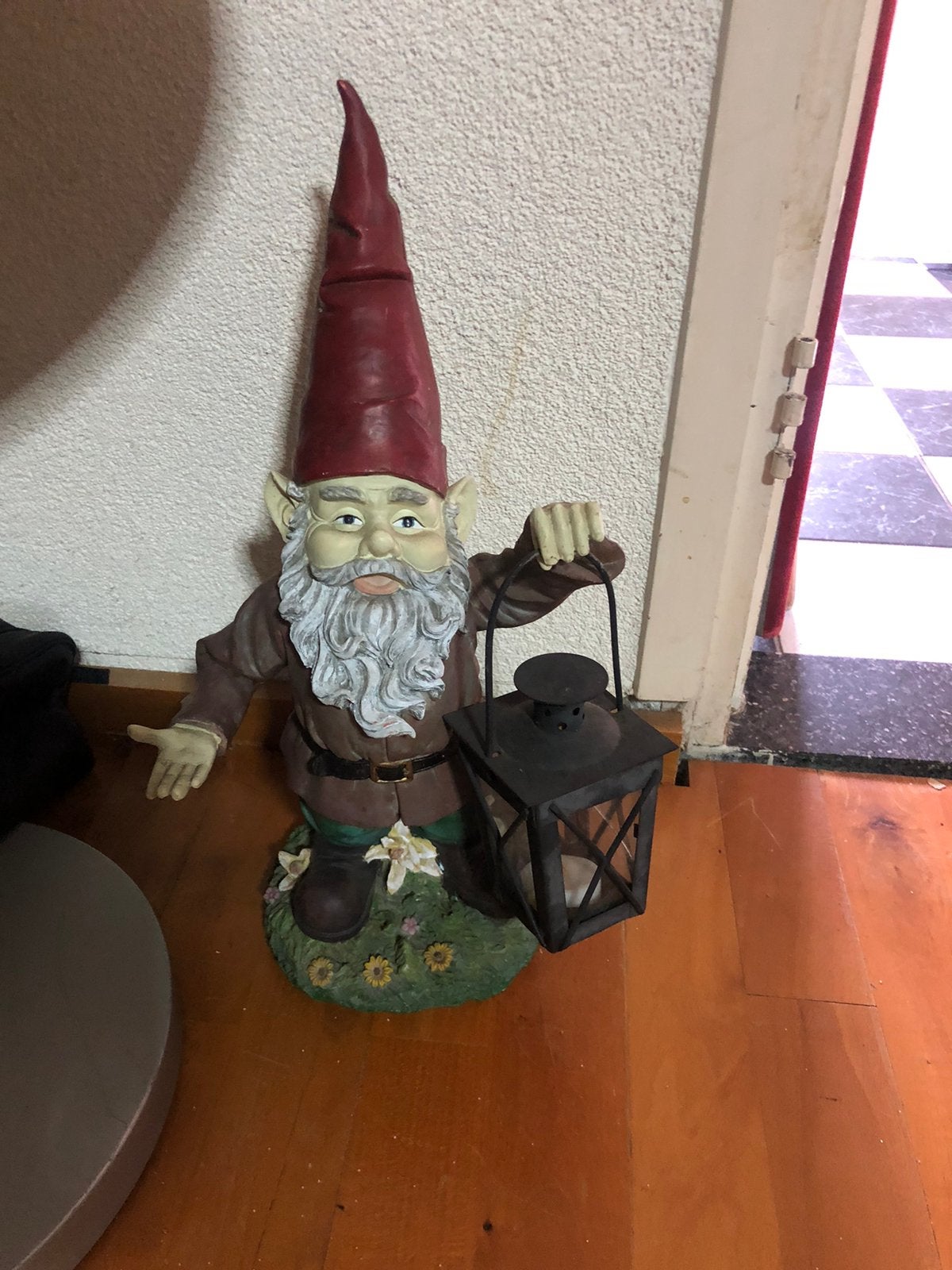 Kabouter met lamp, Ophalen of Verzenden, Gebruikt, Kunststof, Tuinkabouter