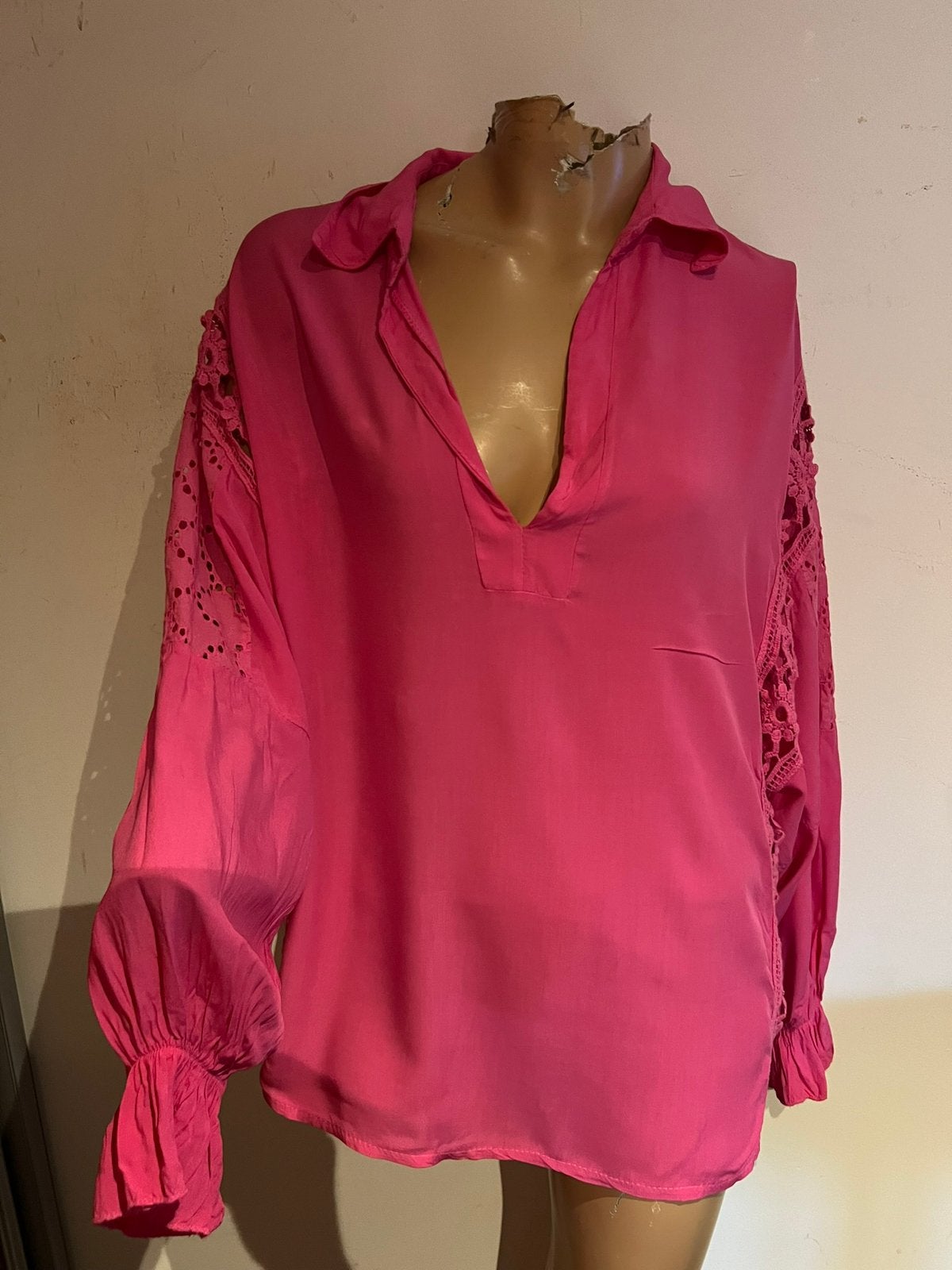 AMBIKA blouse met kant maat m NIEUW MET KAARTJES, Maat 38/40 (M), G, Nieuw, Ophalen of Verzenden